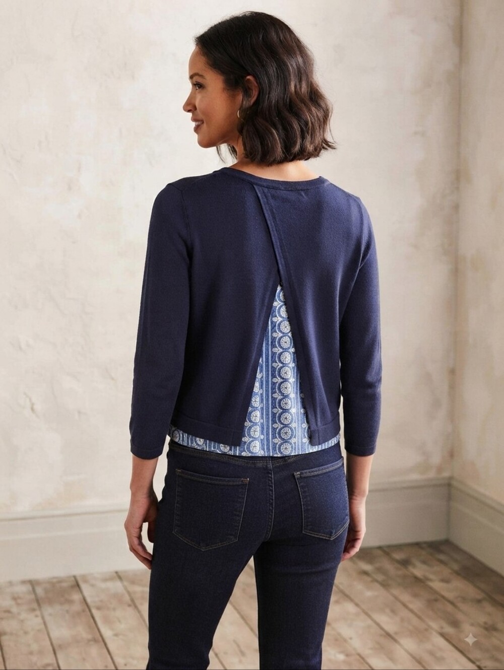 Boden Split Back Navy Blue Sweater with Patterned Hem Size Small